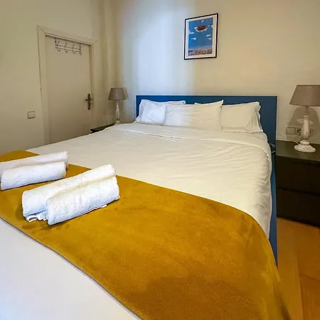 Apartament Charming House By Hello Homes *
