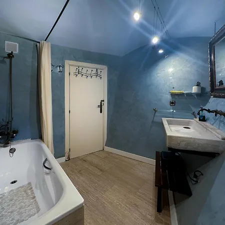 Apartamento Charming House By Hello Homes
